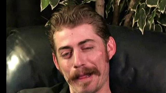 макс дрочит как чемпион и выдаёт мощную концовку