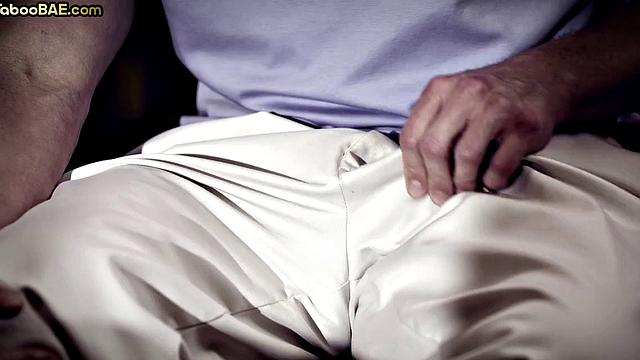 Skinny babes cockriding and gagging