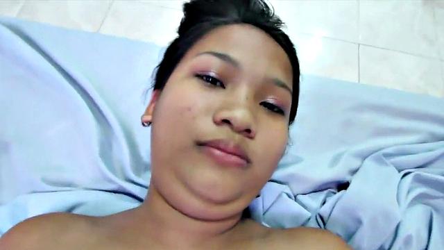 Rubi - Warming Up - Clip