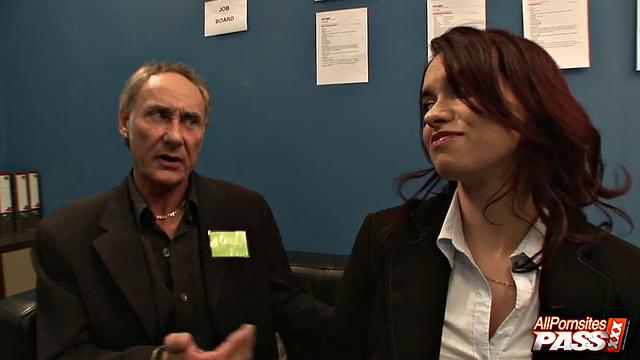 Chubby applicant showing her ass 4K