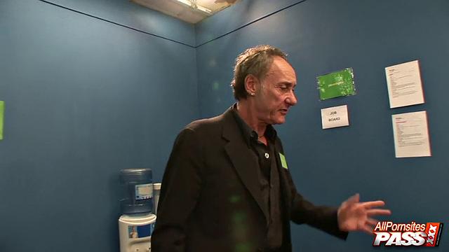 Chubby applicant showing her ass 4K