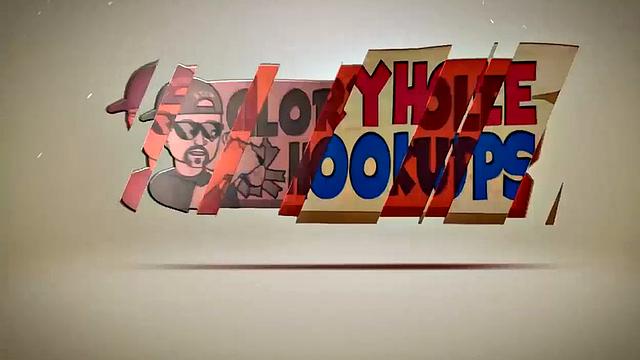 Когда в гей-глорихоле так высасывают, что забываешь про всё остальное - мужики знают толк в удовольствиях.