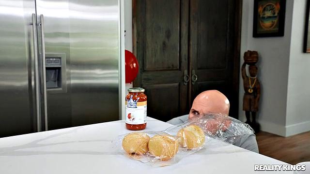 Cucking Dinner for Two