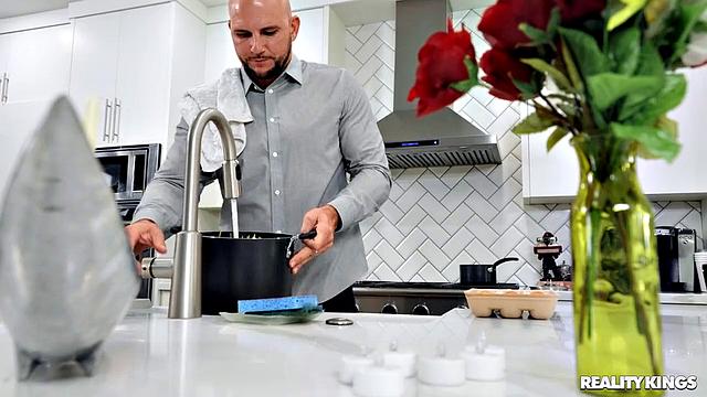 Cucking Dinner for Two