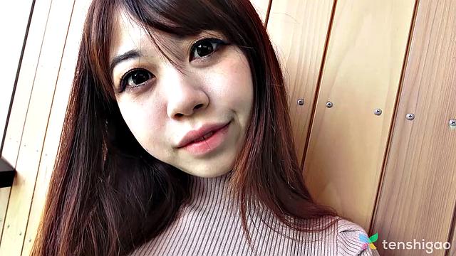 Мэгуми Синодзаки: няня, которая любит не только детей, но и грязные игры