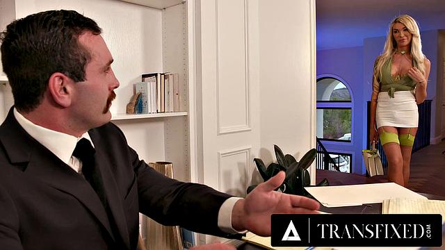 TRANSFIXED - Sexy Aubrey Kate Fucks Aroused Lawyer After Filing For Divorce