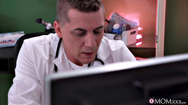 Sexy patient cures doctor's limpness