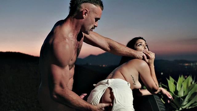 Vanessa Sky - Sunset Penetration