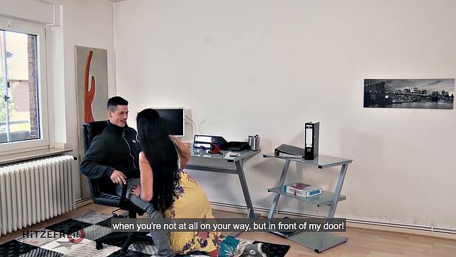 Немецкая зрелая развратница тащится по дикому анальному траху