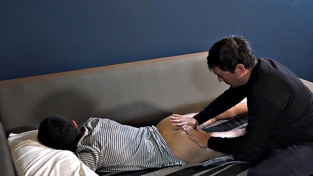 Amateur bear throatfucks hunk