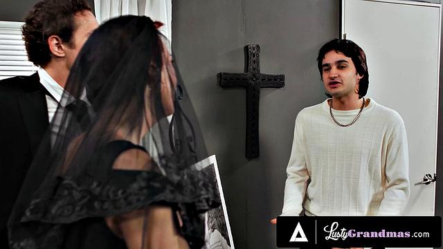 LUSTY GRANDMAS - Horny Widow Gets Her Pussy Fucked By Funeral Attendant