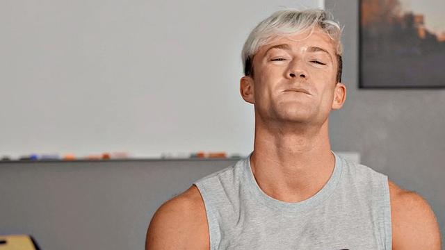 Eager athletic jock solo masturbating in gym until climax