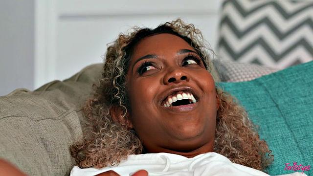 Girl Crush: Ivy & Lily