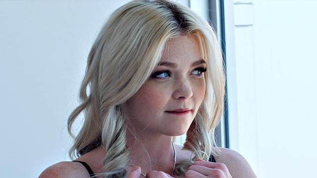 Green-eyed Beauty Swallows Cum In POV