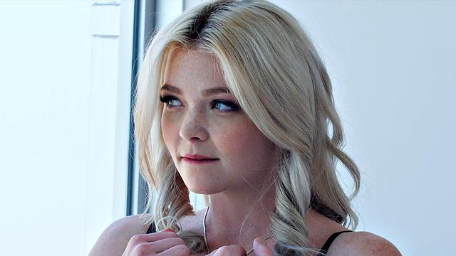 Green-eyed Beauty Swallows Cum In POV