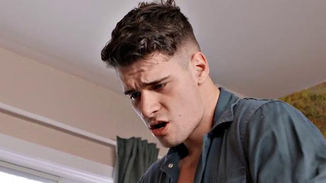 Stunning latina pounded in bi 3some