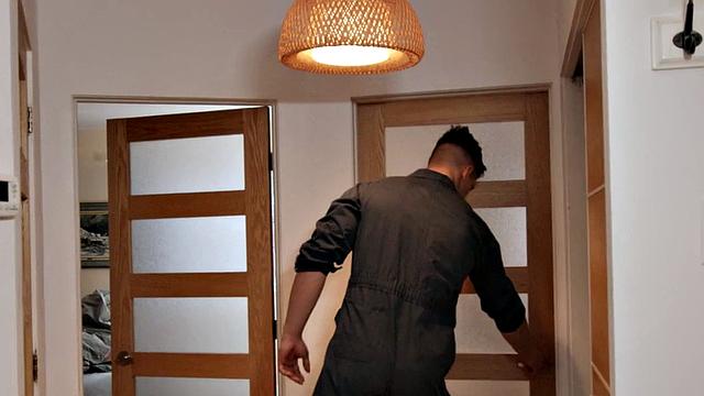 Stunning latina pounded in bi 3some