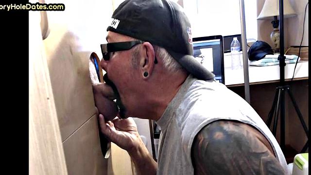 Gloryhole DILF deepthroats white cock in homemade closeup