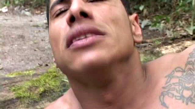 Outdoor Fucking And Cumming In Woods