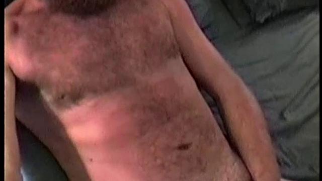 richard trades his hard hat for a hard cock - looks like someone just got promoted
