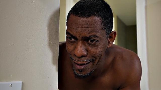 Bigbooty yoga babe pussysmashed by BF after workout