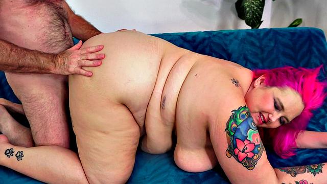 Plumper Sara Star Tit Fuck n Doggystyle