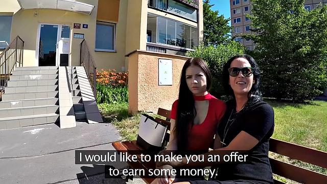 Naughty GF gets railed by a huge cock in the backseat of a car