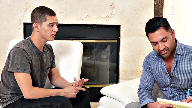 Mesmerized twink deepthroats cosplay DILF