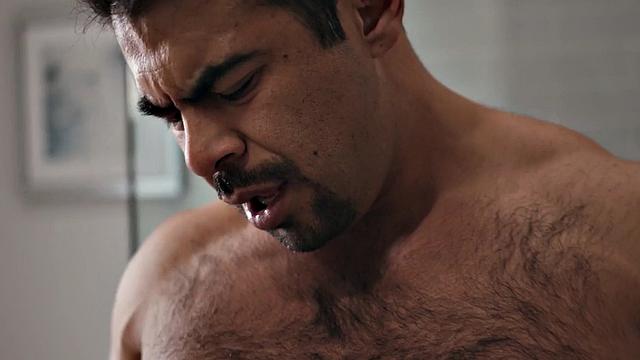 Curvy ts riding and sucking boyfriend before facial cumshot