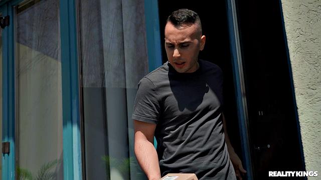 Next Level Tape Game