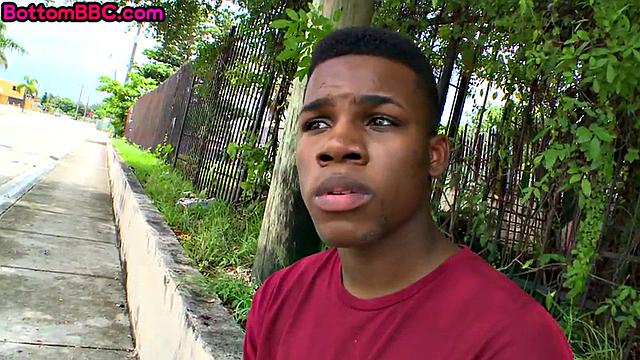 ebony guy enjoys being assdrilled