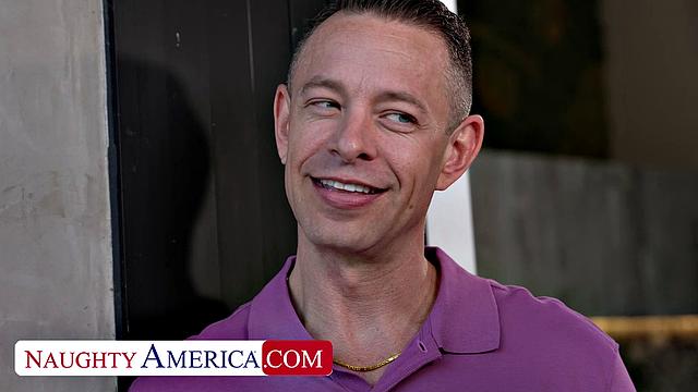 Posh and neighbor's daughter Gal Ritchie gets fucked by a big cock