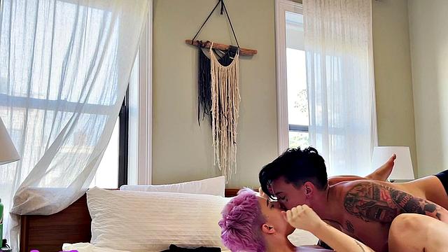 Tattooed amateur queef fingers GFs pussy at home