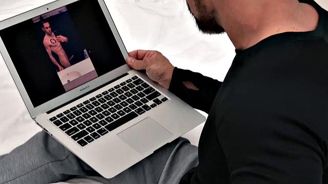 My Dad's a Pervert Chapter 3: Bedroom Fuck