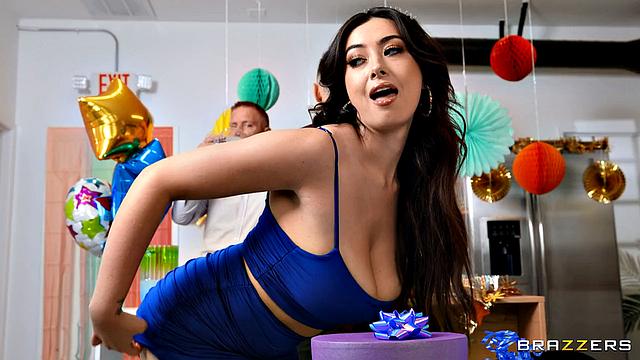 Sneaky Smash at the Birthday