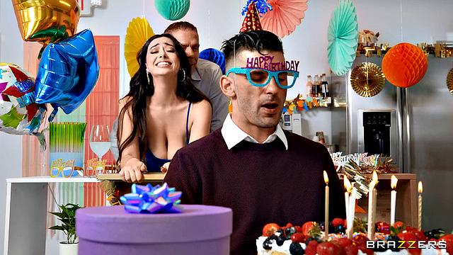 Sneaky Smash at the Birthday