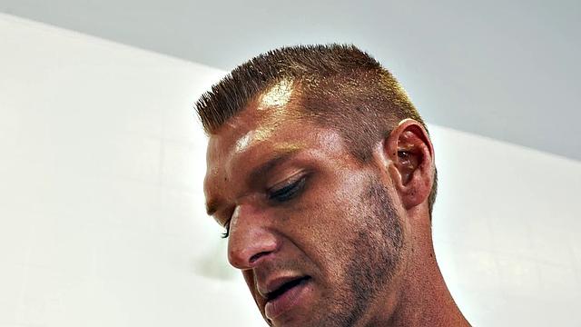 Foot fetish black hunk fists skinny BF n fucks with foot