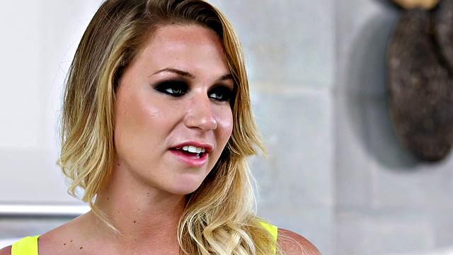 Mickey, the blonde sex bomb, gets naughty in the bed and loves fingering her pussy