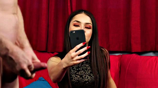 CFNM voyeur 21yo Brit records him wanking and cuming