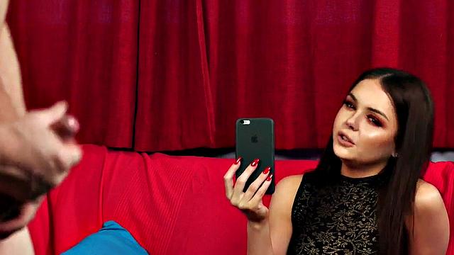 CFNM voyeur 21yo Brit records him wanking and cuming