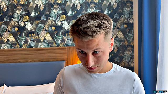Using The Pretty Twink - Part 1 - Jake Worthy, Mitch Schif, Felix Hanan, Sebastian Kane