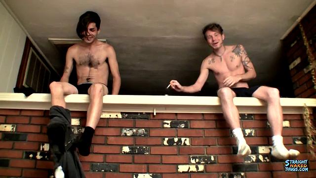 Horny Guys Will Masturbate Anywhere! - Devin Reynolds And Billy da Kidd