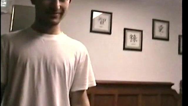 Straight Paulie Masturbates