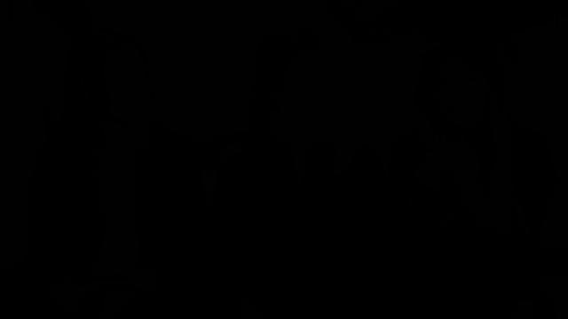 Lezdom mistress dominates submissive