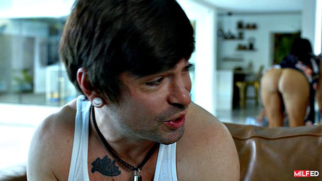 MILF Scrubs For Hot Loads