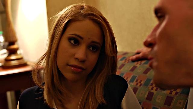 Mae Olsen Gets money from her sugar daddy