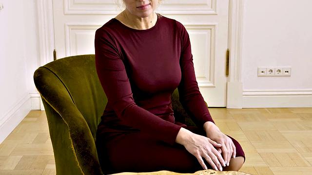 MATURE4K. Awesome interview ends when manager wants hot banging