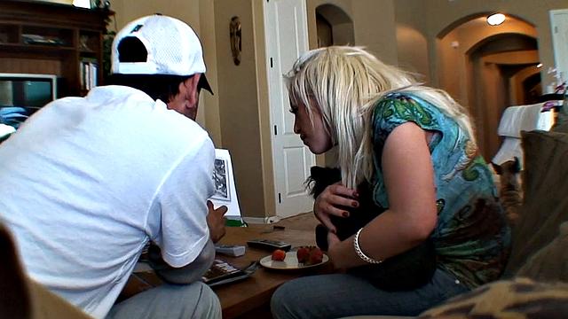 My Girlfriend is a Professional Whore