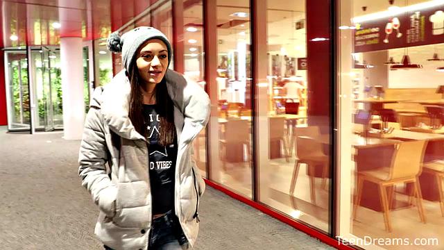 TeenDreams - Shrima Malati - Black Dildo