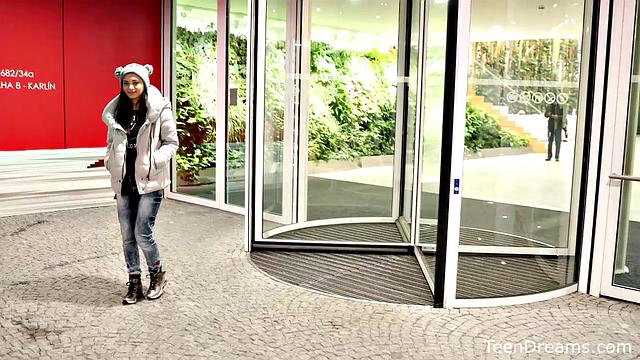 TeenDreams - Shrima Malati - Black Dildo